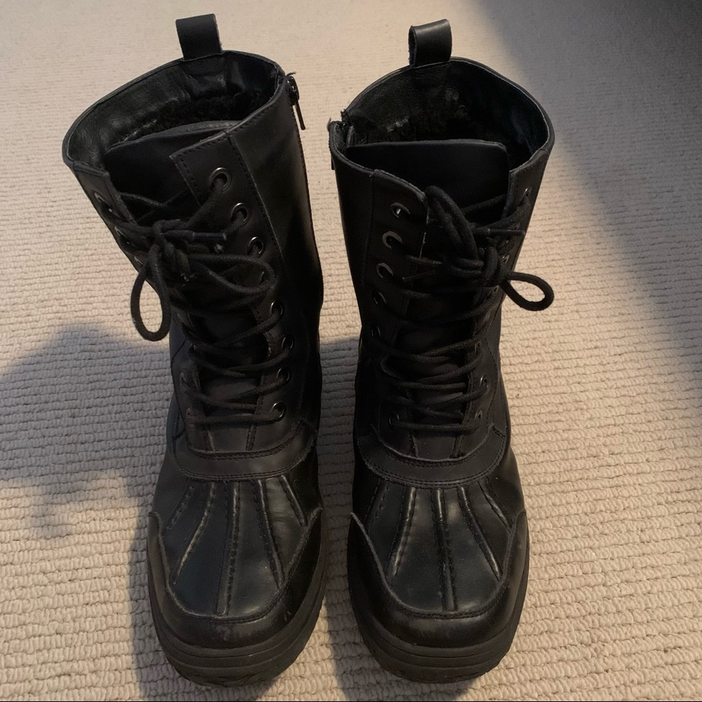 WOMANS SIZE 9 or MENS SIZE 7 ATELIER NOIR WINTER BOOTS